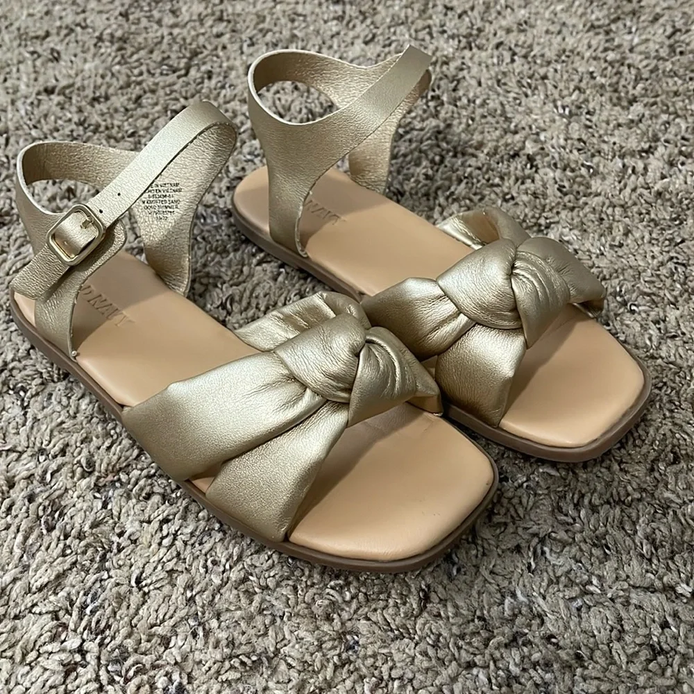 Old Navy Girl Gold Sandals Size 13